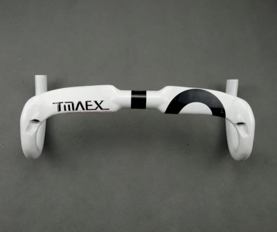 Руль шоссейного велосипеда (баран) «TMAEX» карбон (W-420мм. / крепления: Ø-31,8мм.) белый-чёрный